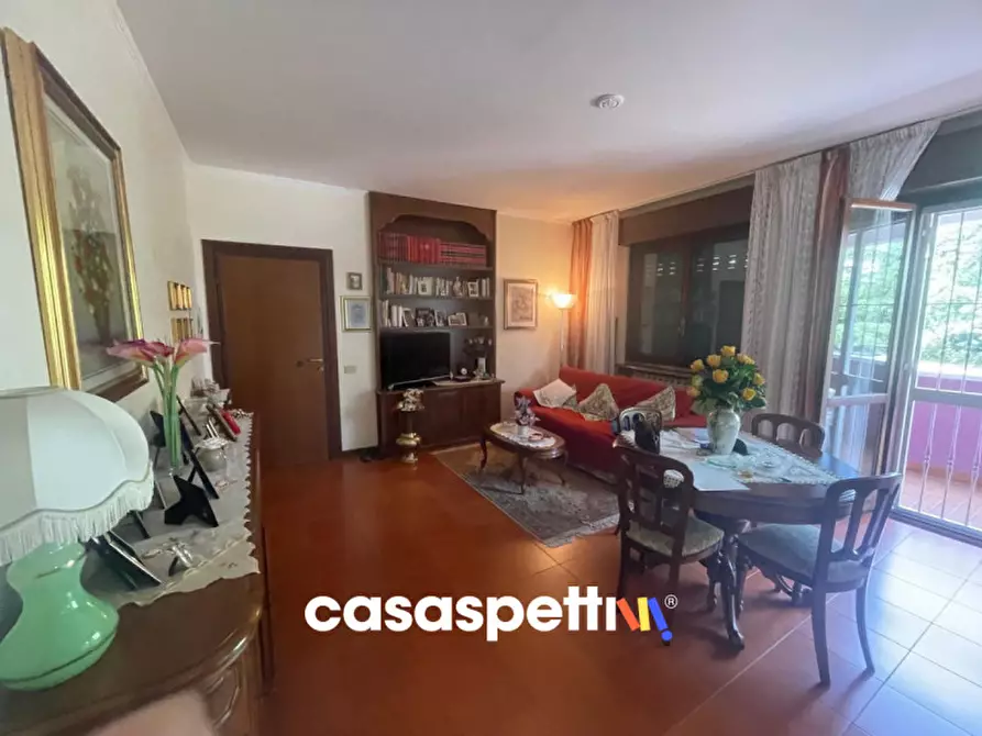 Immagine 5 di Appartamento in vendita  in Via Massimo D'Azeglio a Rozzano