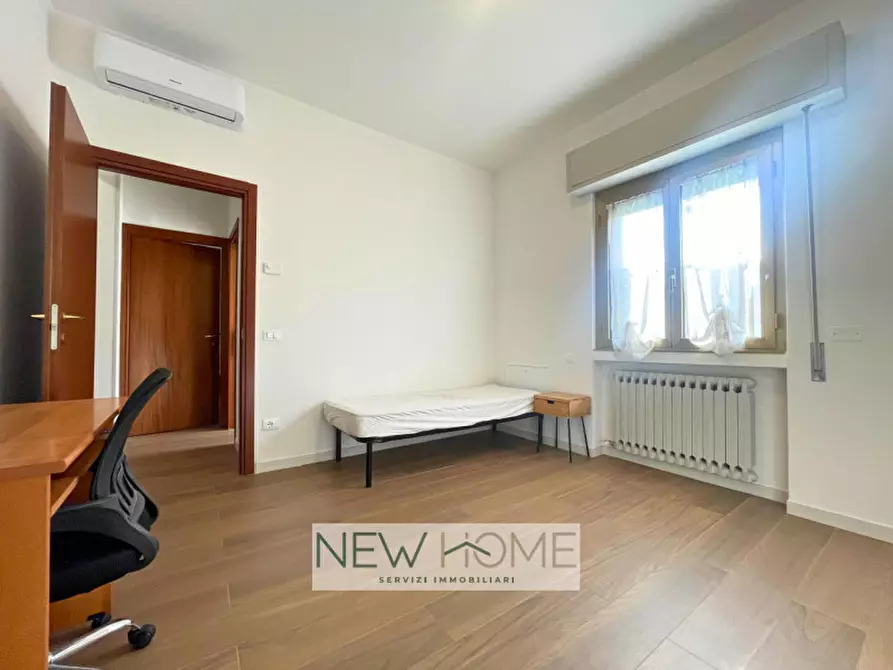 Immagine 11 di Appartamento in vendita  in Via Bartolomeo Giuliari 31/A a Verona