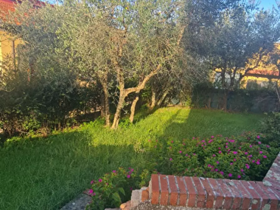 Immagine 5 di Villetta a schiera in vendita  in malva a Terranuova Bracciolini