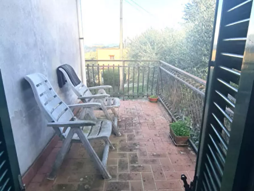 Immagine 15 di Villetta a schiera in vendita  in malva a Terranuova Bracciolini