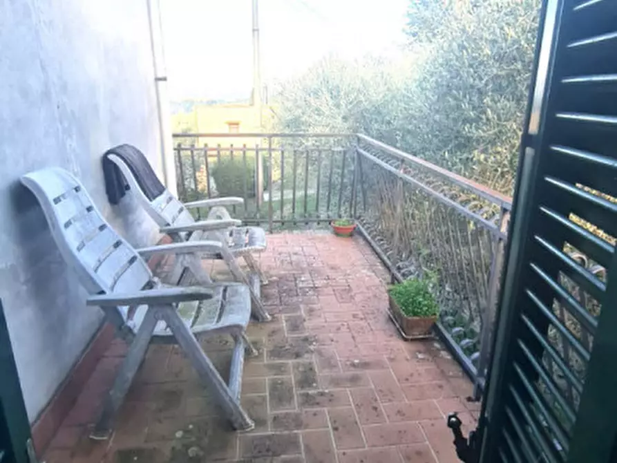 Immagine 17 di Villetta a schiera in vendita  in malva a Terranuova Bracciolini