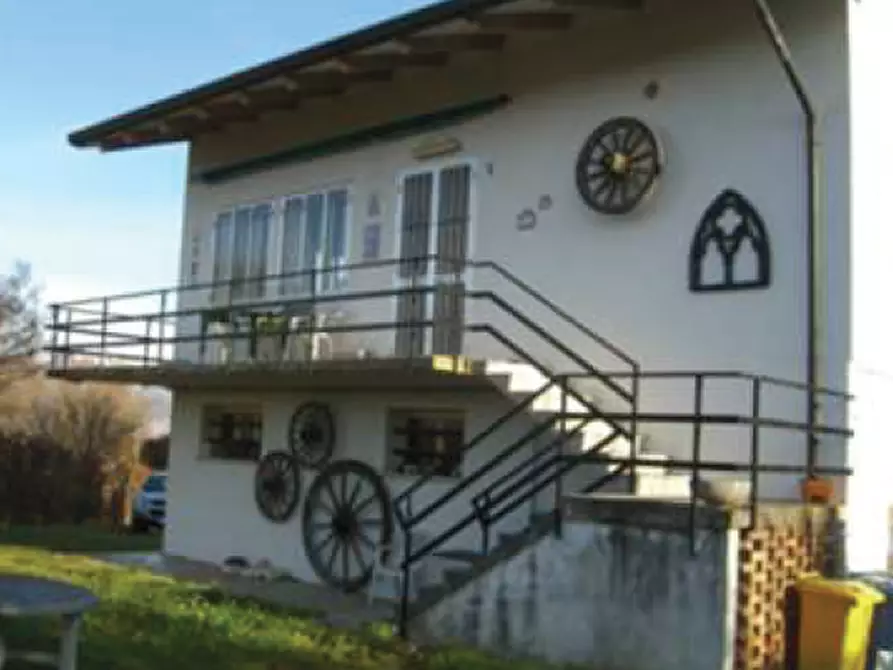 Immagine 1 di Casa indipendente in vendita  in Via Eligio Porcu - presa VIII, 5 a Nervesa Della Battaglia