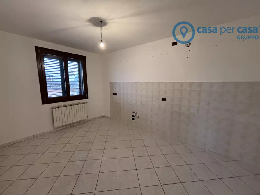 Immagine 8 di Villa in vendita  a Rovigo