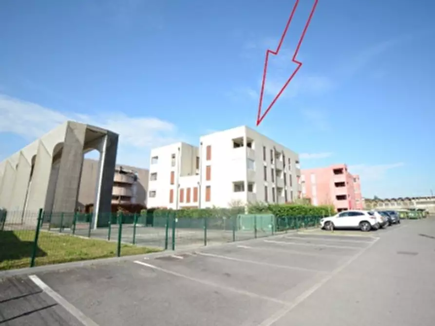 Immagine 2 di Appartamento in vendita  in Via Brondi a Paese