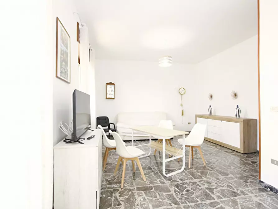 Immagine 21 di Casa bifamiliare in vendita  in Via Pastrengo a Matino