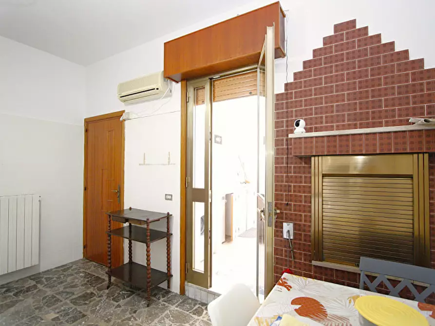 Immagine 26 di Casa bifamiliare in vendita  in Via Pastrengo a Matino