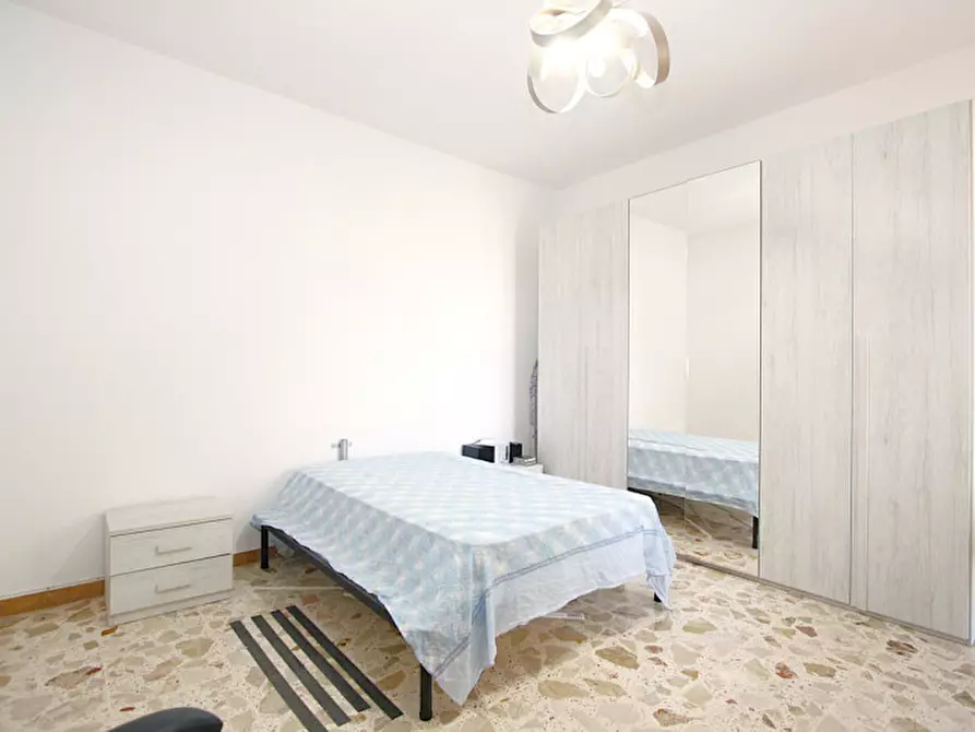 Immagine 28 di Casa bifamiliare in vendita  in Via Pastrengo a Matino