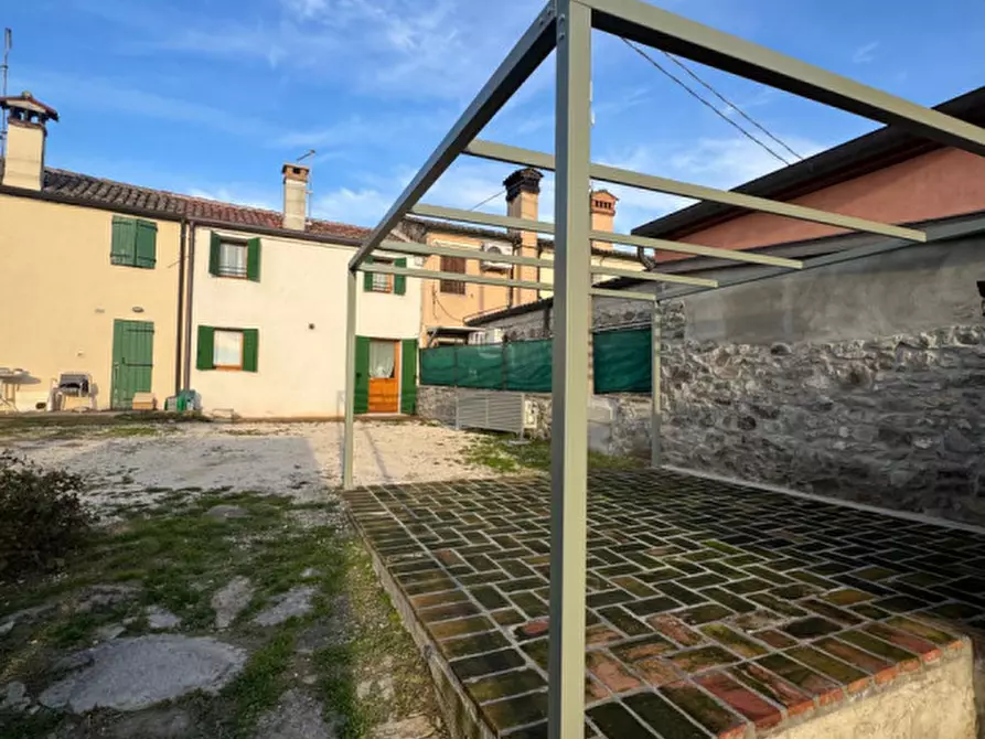 Immagine 11 di Villetta a schiera in affitto  in Via Capitello a Baone