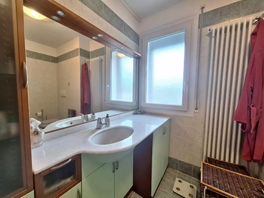 Immagine 12 di Appartamento in vendita  in Via A. Fogazzaro a Torrebelvicino