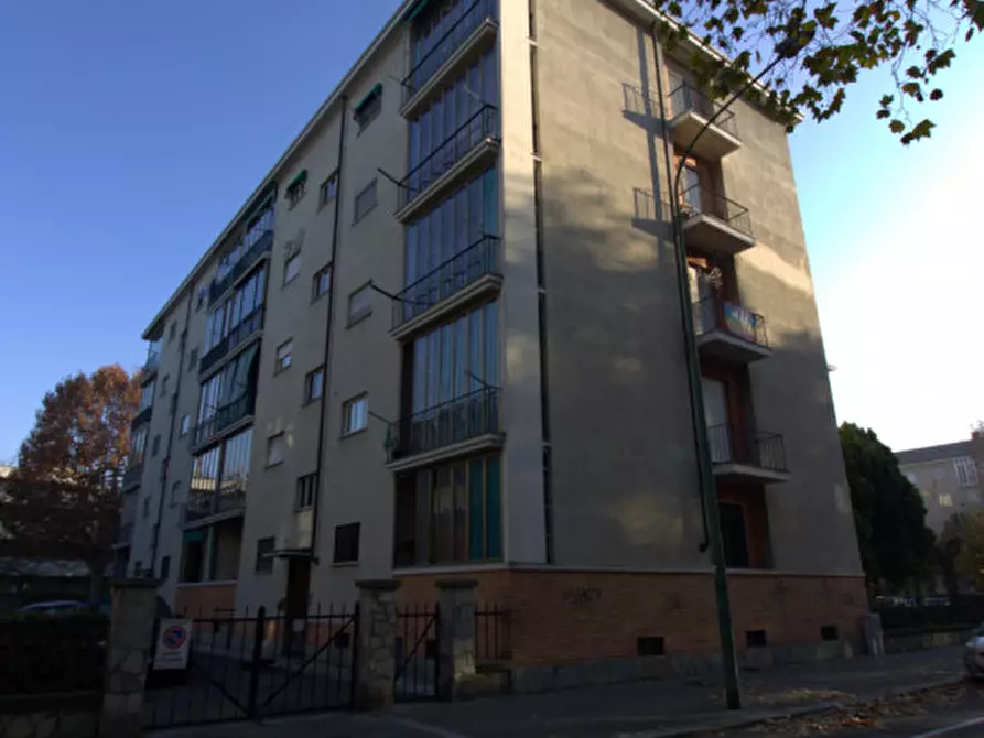 Immagine 3 di Appartamento in vendita  in Corso Taranto 135 a Torino