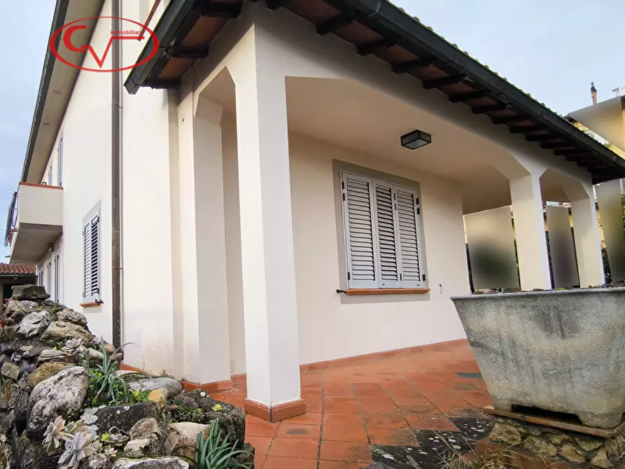 Immagine 1 di Villa in affitto  in Via Roma a Castelfranco Piandiscò