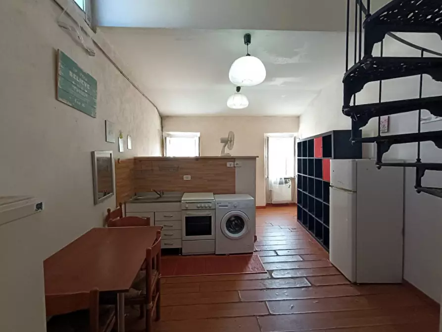 Immagine 9 di Palazzo in vendita  in Via San Francesco a Rieti