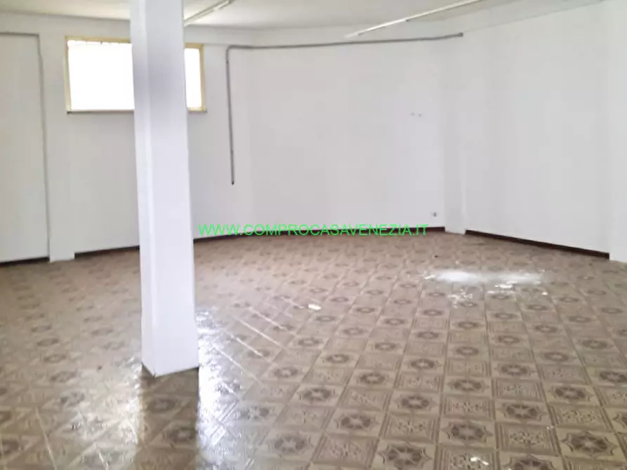 Immagine 4 di Negozio in affitto  in casale sul sile a Casale Sul Sile