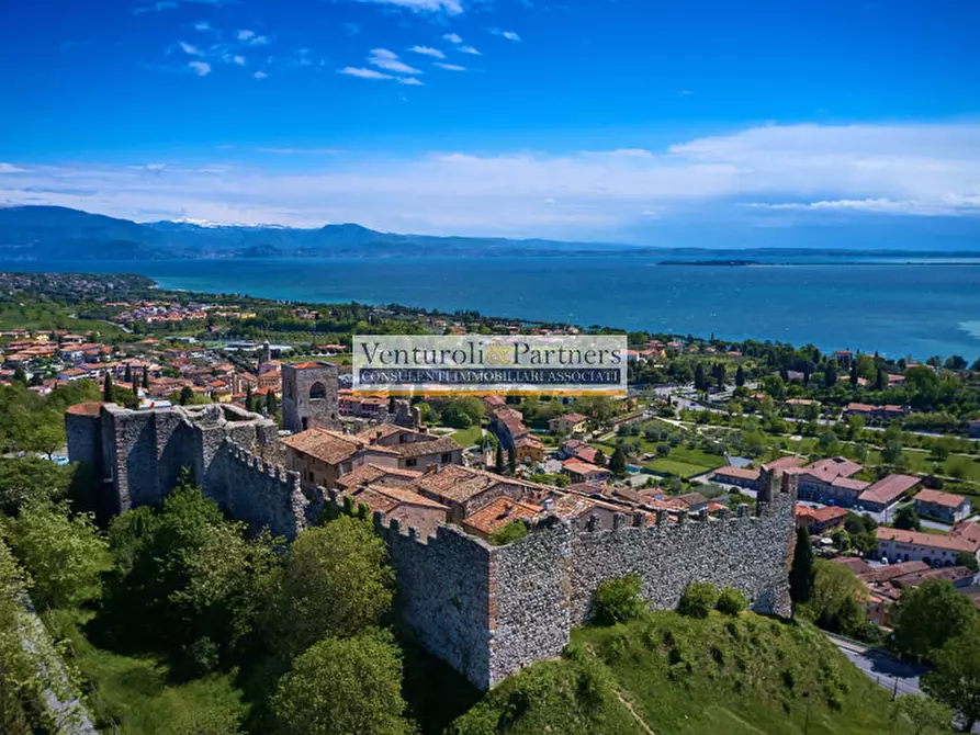 Immagine 2 di Terreno in vendita  in Via Prais a Padenghe Sul Garda