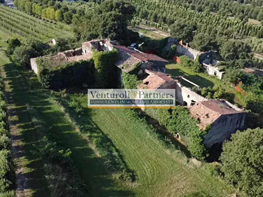 Immagine 2 di Rustico / casale in vendita  in Via Pozze a Lonato del Garda