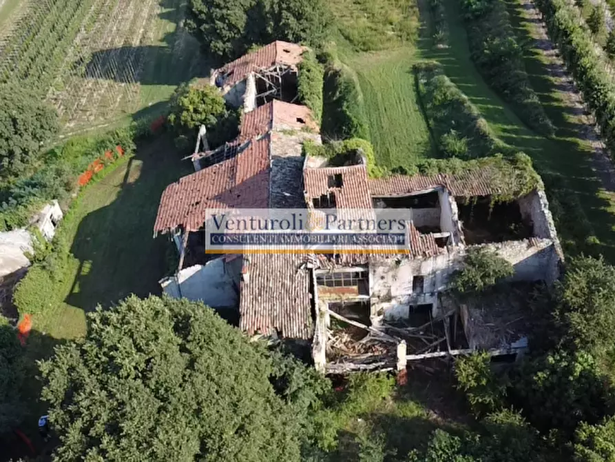 Immagine 5 di Rustico / casale in vendita  in Via Pozze a Lonato del Garda