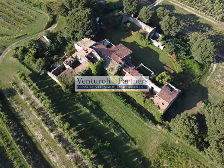 Immagine 8 di Rustico / casale in vendita  in Via Pozze a Lonato del Garda