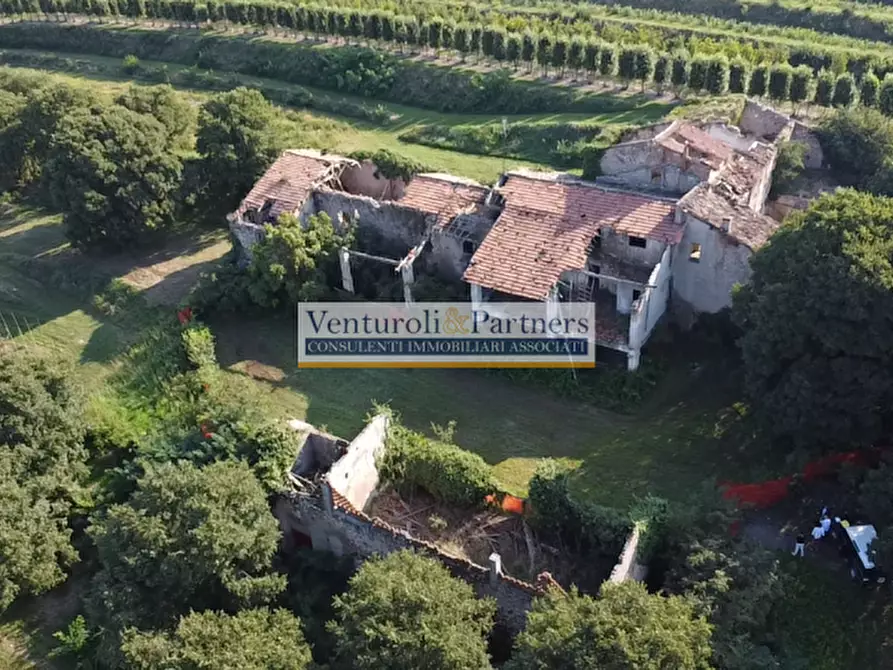 Immagine 12 di Rustico / casale in vendita  in Via Pozze a Lonato del Garda