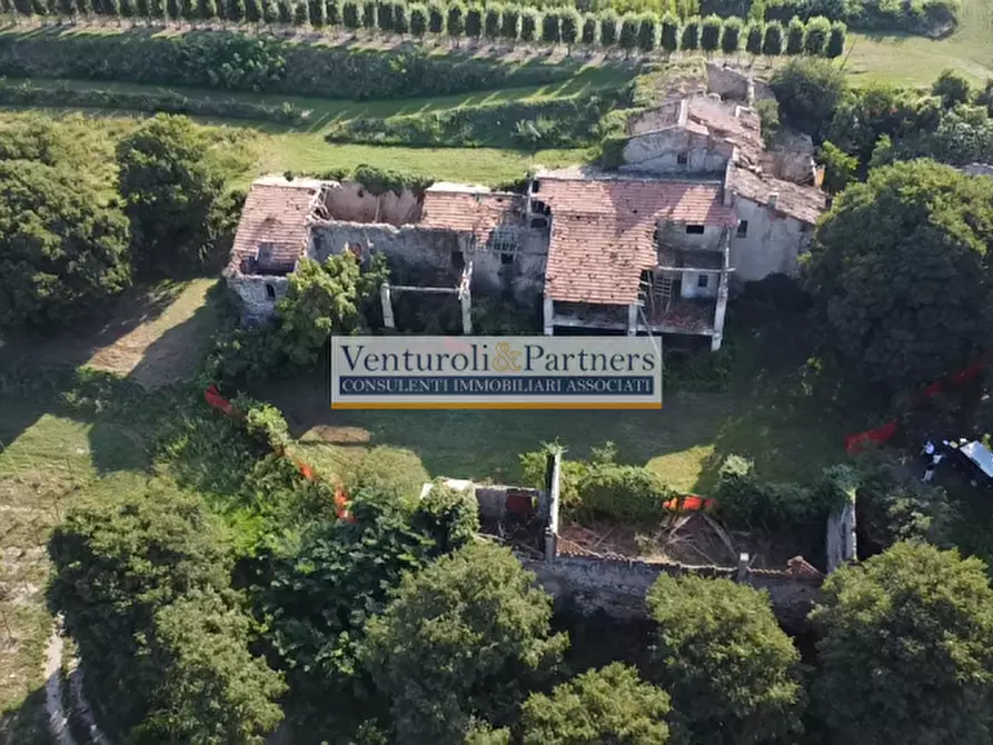 Immagine 13 di Rustico / casale in vendita  in Via Pozze a Lonato del Garda