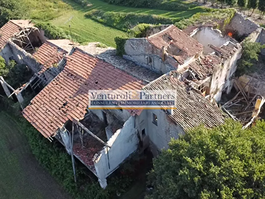Immagine 16 di Rustico / casale in vendita  in Via Pozze a Lonato del Garda