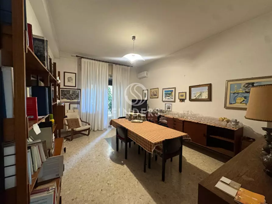 Immagine 5 di Appartamento in vendita  in Via Rausei a Reggio Di Calabria