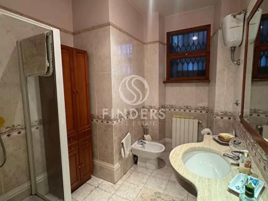 Immagine 12 di Appartamento in vendita  in Via Rausei a Reggio Di Calabria