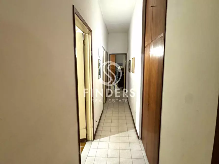 Immagine 14 di Appartamento in vendita  in Via Rausei a Reggio Di Calabria