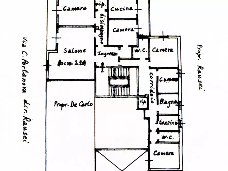 Immagine 20 di Appartamento in vendita  in Via Rausei a Reggio Di Calabria