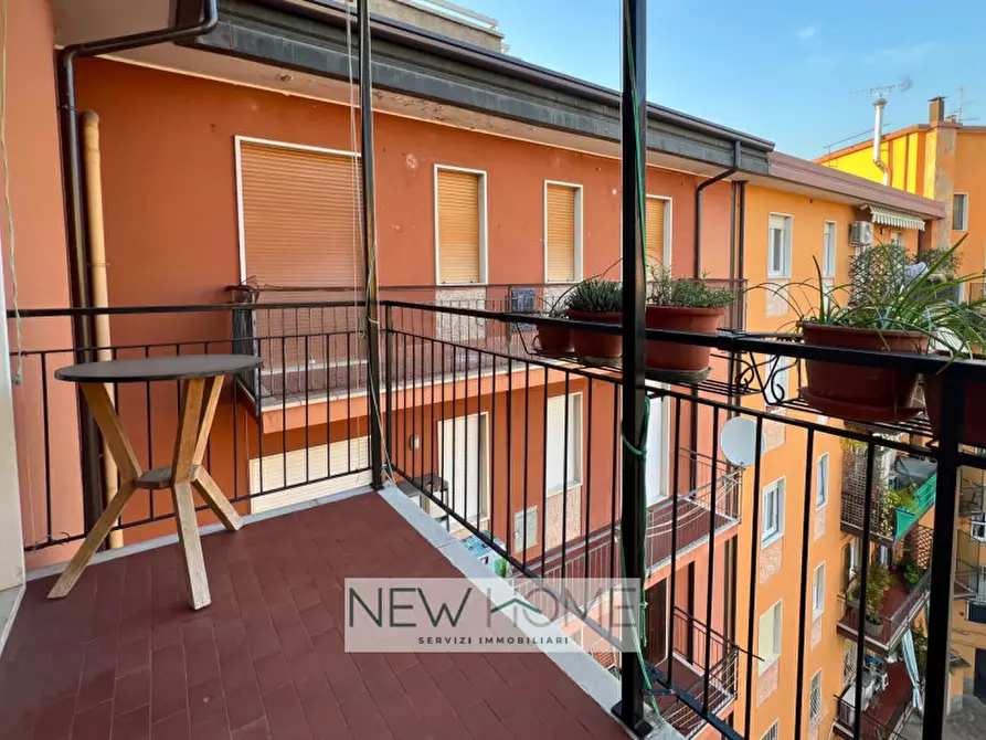 Immagine 12 di Appartamento in vendita  in Via Giuseppe Gioacchino Belli 4 a Verona