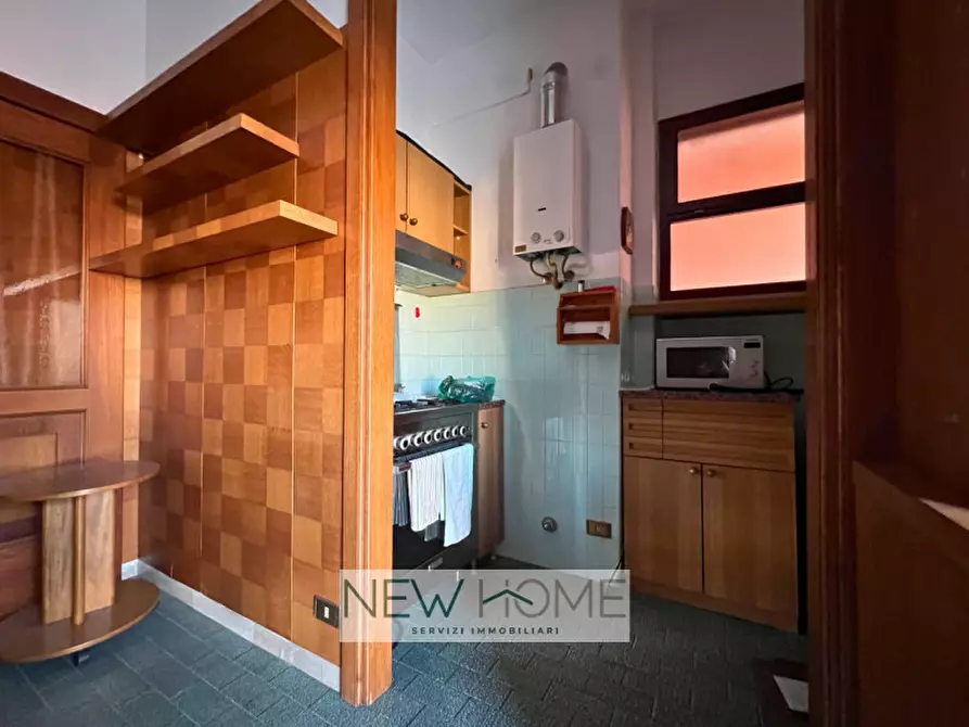 Immagine 13 di Appartamento in vendita  in Via Giuseppe Gioacchino Belli 4 a Verona