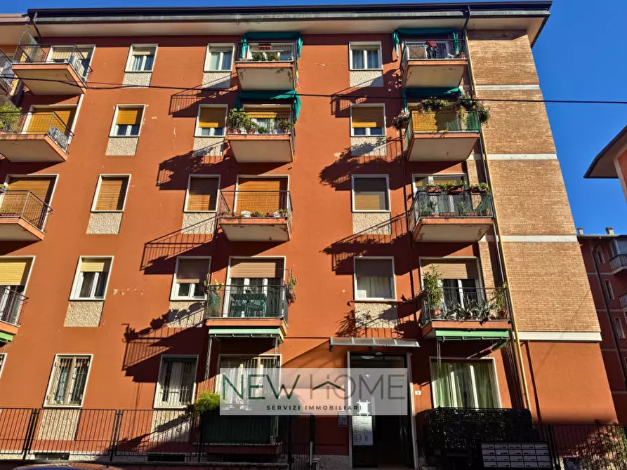 Immagine 20 di Appartamento in vendita  in Via Giuseppe Gioacchino Belli 4 a Verona