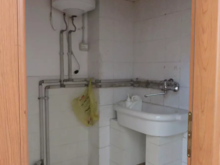 Immagine 8 di Capannone industriale in vendita  in via lago di levico a Schio