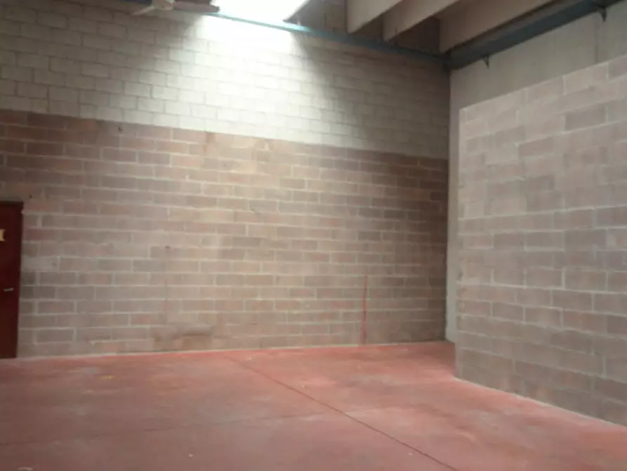 Immagine 13 di Capannone industriale in vendita  in via lago di levico a Schio