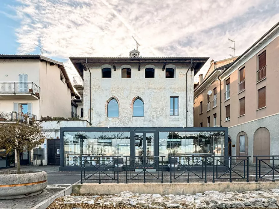 Immagine 3 di Attico in vendita  in corso guglielmo marconi 73 a Arona