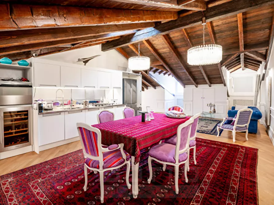 Immagine 4 di Attico in vendita  in corso guglielmo marconi 73 a Arona