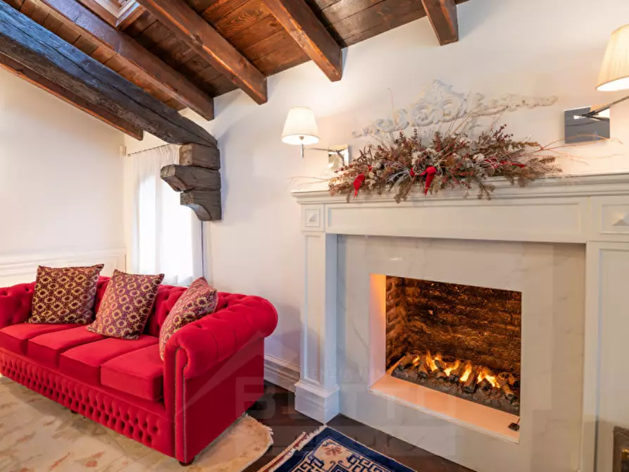 Immagine 10 di Attico in vendita  in corso guglielmo marconi 73 a Arona