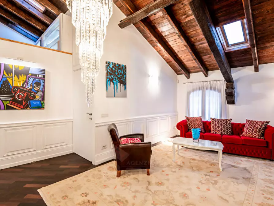 Immagine 16 di Attico in vendita  in corso guglielmo marconi 73 a Arona