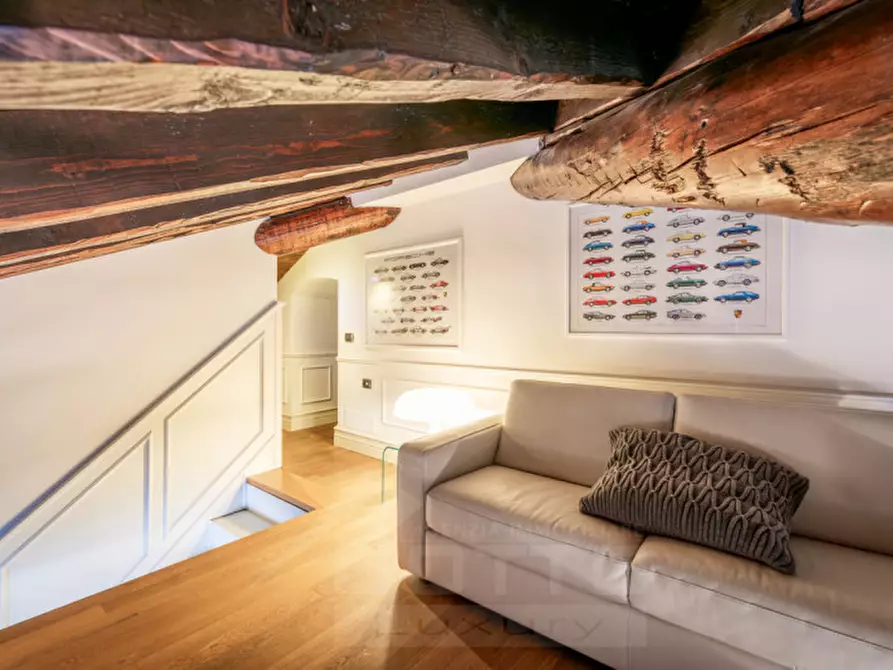 Immagine 18 di Attico in vendita  in corso guglielmo marconi 73 a Arona