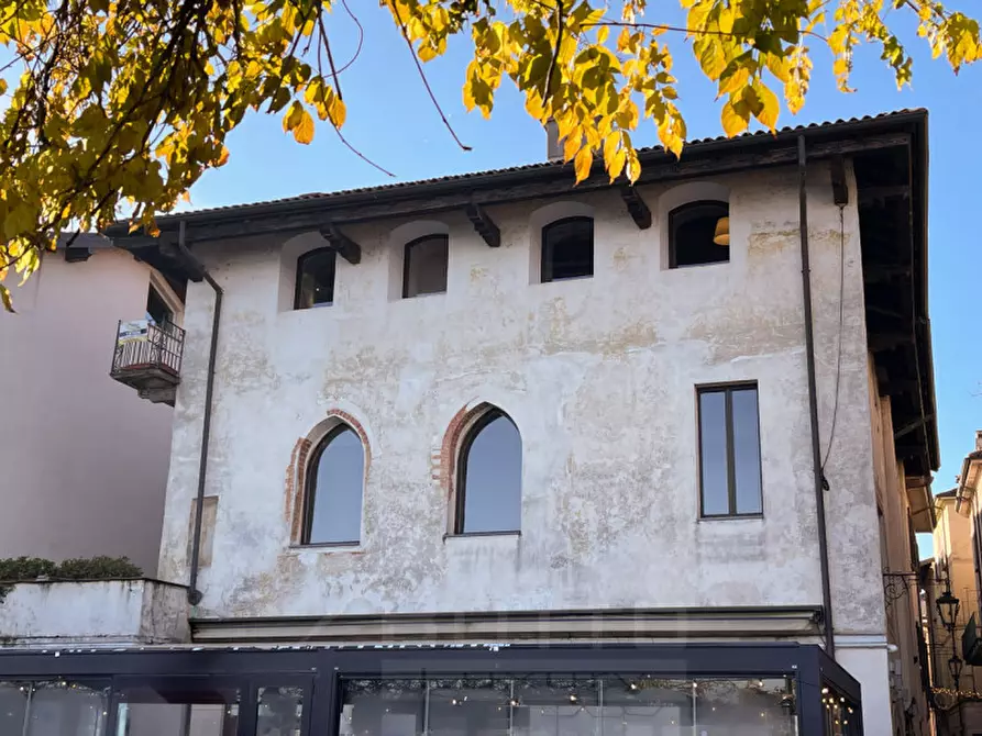 Immagine 30 di Attico in vendita  in corso guglielmo marconi 73 a Arona