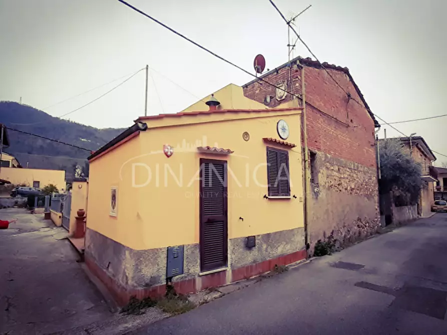 Immagine 5 di Villetta a schiera in vendita  a San Giuliano Terme