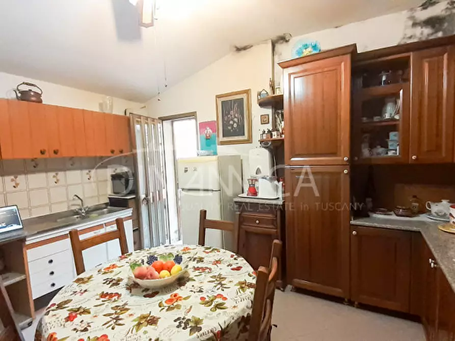 Immagine 19 di Villetta a schiera in vendita  a San Giuliano Terme