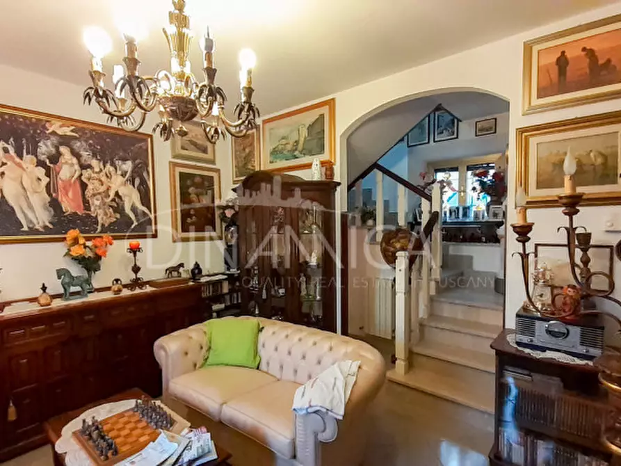 Immagine 9 di Villetta a schiera in vendita  a San Giuliano Terme