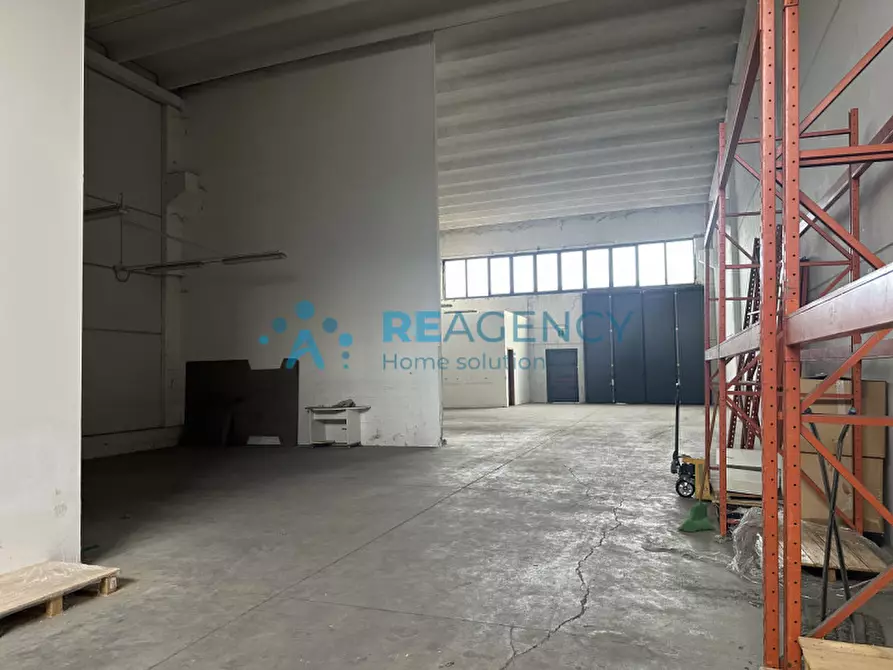 Immagine 2 di Capannone industriale in affitto  a Altavilla Vicentina