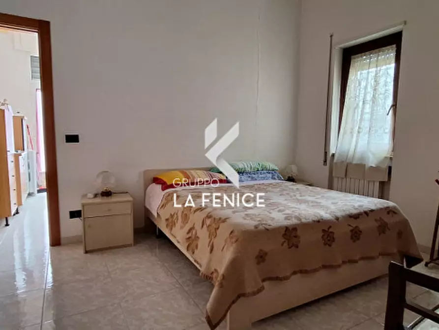 Immagine 20 di Appartamento in vendita  in via Evola a Locorotondo