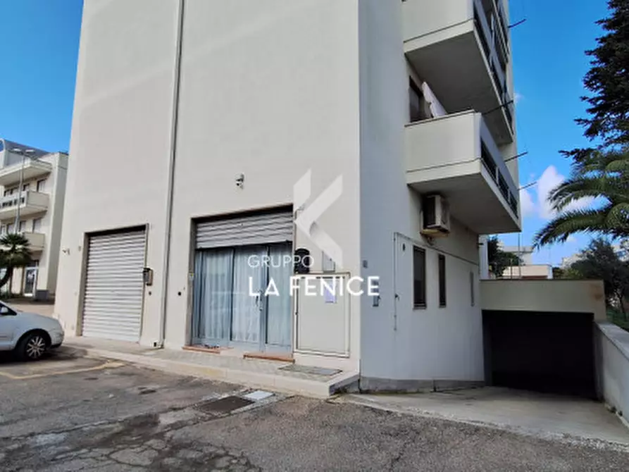 Immagine 27 di Appartamento in vendita  in via Evola a Locorotondo
