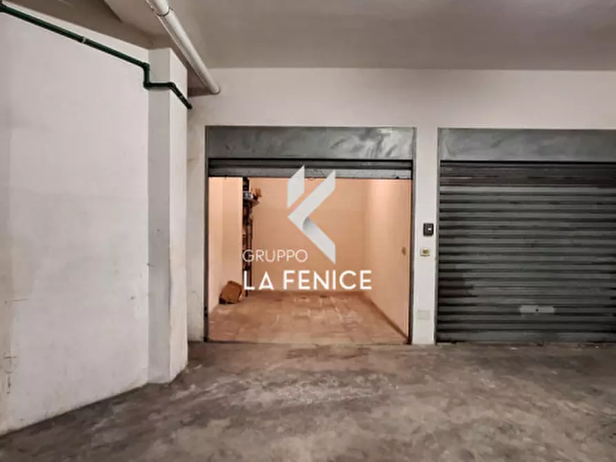 Immagine 31 di Appartamento in vendita  in via Evola a Locorotondo