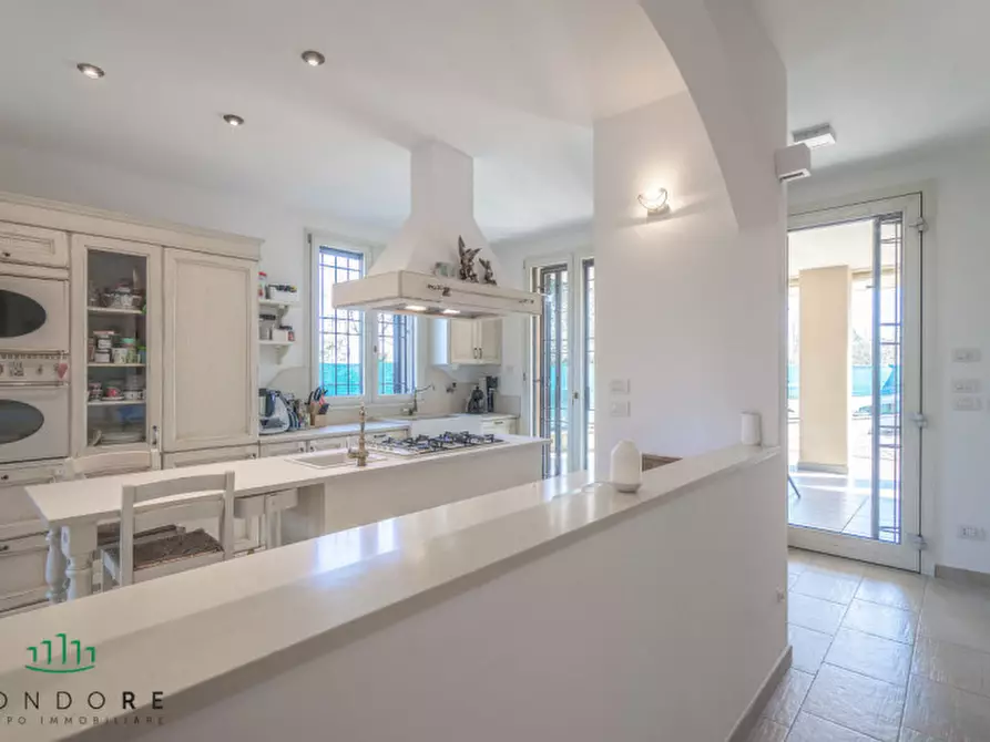 Immagine 37 di Villa in vendita  in via martiri di pizzocalvo 109 a San Lazzaro Di Savena