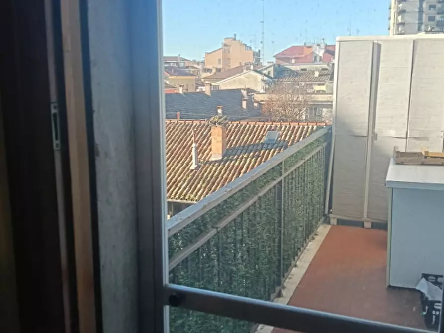 Immagine 11 di Appartamento in vendita  in V.le Mentana, 142 a Parma