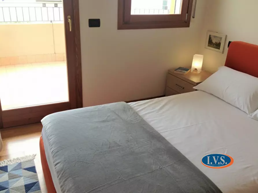 Immagine 4 di Appartamento in vendita  in Via riviera Berica 790 a Vicenza