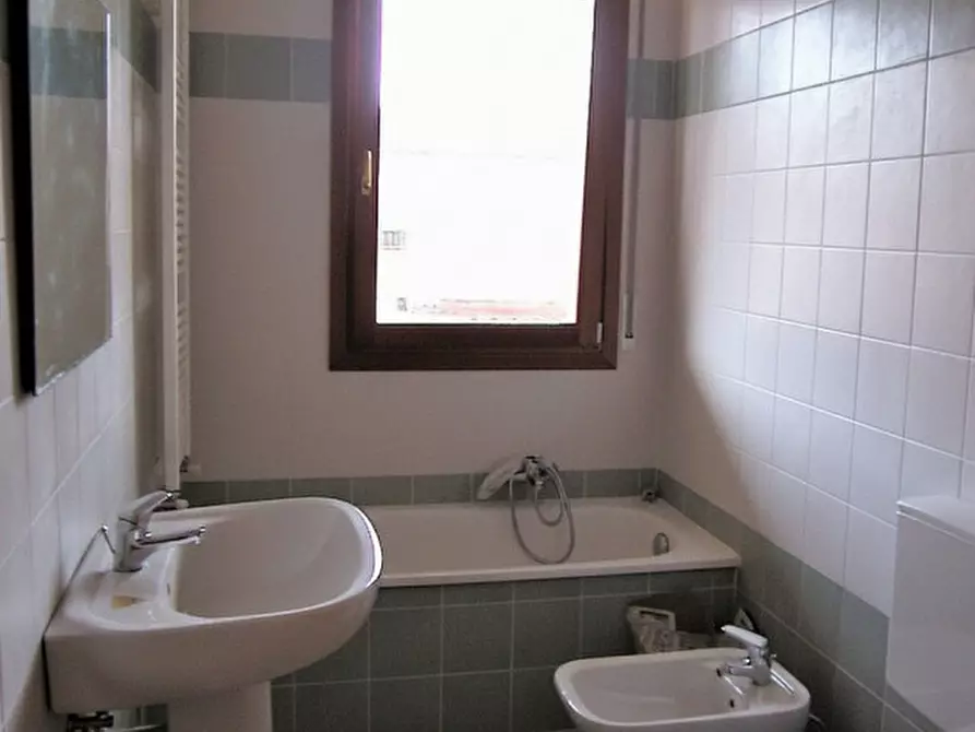 Immagine 5 di Appartamento in vendita  in Via riviera Berica 790 a Vicenza